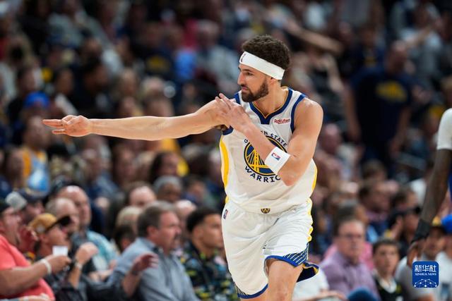 曼晚：霍伊伦正在逐步找回状态